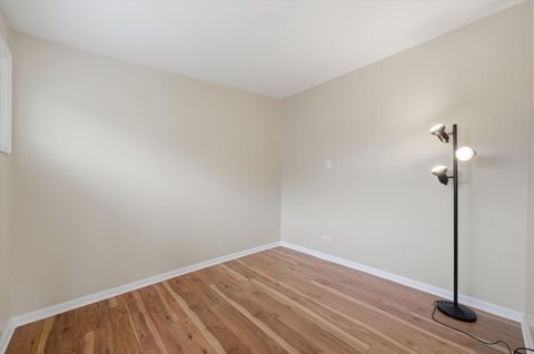 Tiny photo for 7932 W 98th Place, Hickory Hills, IL 60457 (MLS # 12594758)