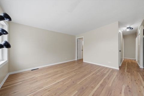 Tiny photo for 7932 W 98th Place, Hickory Hills, IL 60457 (MLS # 12594758)