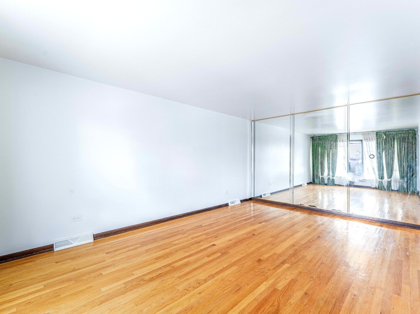 6102 W 64th Street