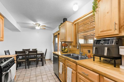 Tiny photo for 3110 Timber Hill Lane, Aurora, IL 60504 (MLS # 12547940)