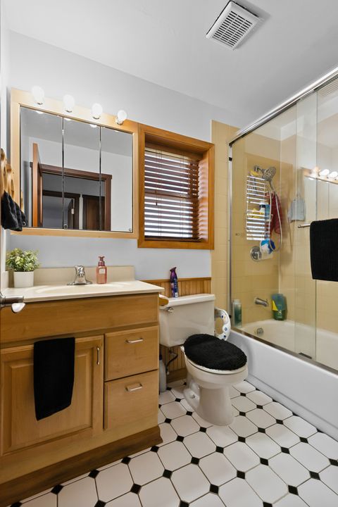 Tiny photo for 3110 Timber Hill Lane, Aurora, IL 60504 (MLS # 12547940)