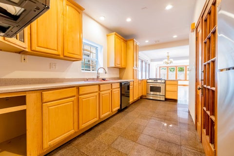Tiny photo for 3520 W 58th Place, Chicago, IL 60629 (MLS # 12741491)