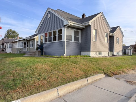 Tiny photo for 1857 42nd Street, Rock Island, IL 61201 (MLS # 12794850)