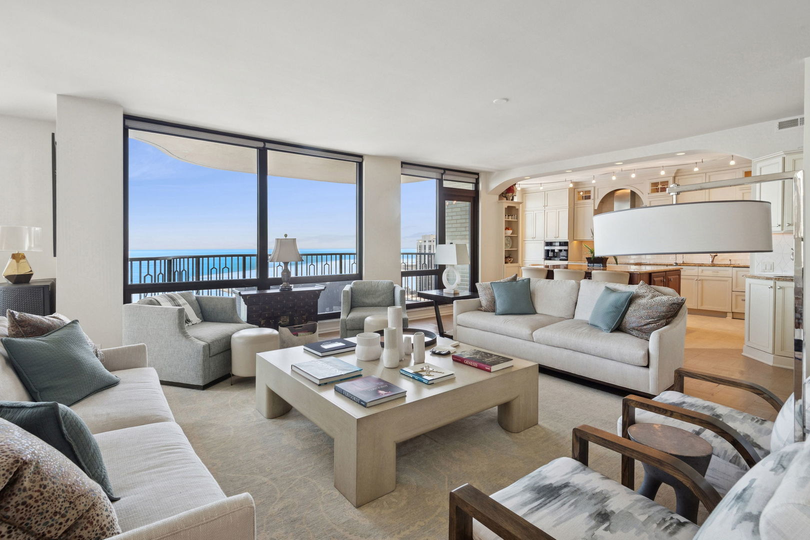 1040 N LAKE SHORE Drive 32D