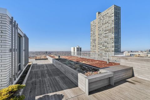 Tiny photo for 3900 N Lake Shore Drive #5E, Chicago, IL 60613 (MLS # 12546480)