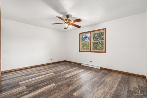 Tiny photo for 830 Hiawatha Drive, Elgin, IL 60120 (MLS # 12766344)