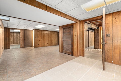 Tiny photo for 830 Hiawatha Drive, Elgin, IL 60120 (MLS # 12766344)