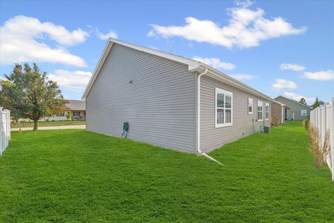 Tiny photo for 3407 Memory Lane, Urbana, IL 61802 (MLS # 12494948)