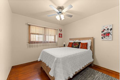 Tiny photo for 10305 S Avenue O Avenue, Chicago, IL 60617 (MLS # 12472259)