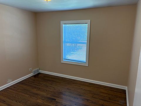 Tiny photo for 18512 Dixie Highway, Homewood, IL 60430 (MLS # 12617107)