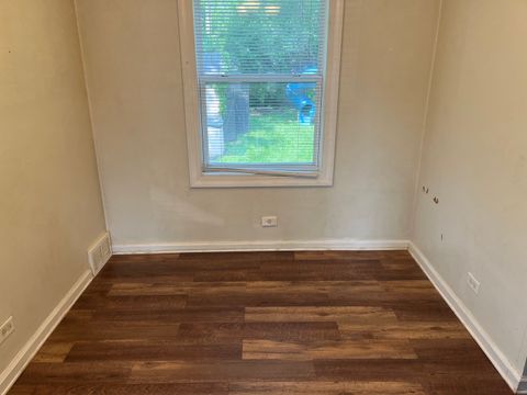 Tiny photo for 18512 Dixie Highway, Homewood, IL 60430 (MLS # 12617107)