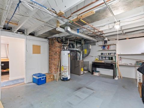 Tiny photo for 1658 W LOMBARD Street, Davenport, IA 52804 (MLS # 100000236)