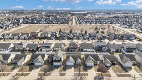 Tiny photo for 501 Luria Lane, Champaign, IL 61822 (MLS # 12569355)