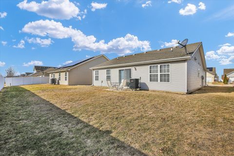 Tiny photo for 501 Luria Lane, Champaign, IL 61822 (MLS # 12569355)