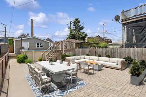 Tiny photo for 2637 W Huron Street, Chicago, IL 60612 (MLS # 12492361)