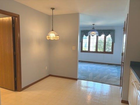 Tiny photo for 35 S Juniper Drive, North Aurora, IL 60542 (MLS # 12752357)