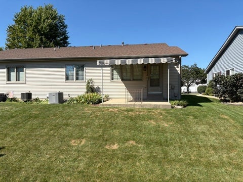 Tiny photo for 35 S Juniper Drive, North Aurora, IL 60542 (MLS # 12752357)