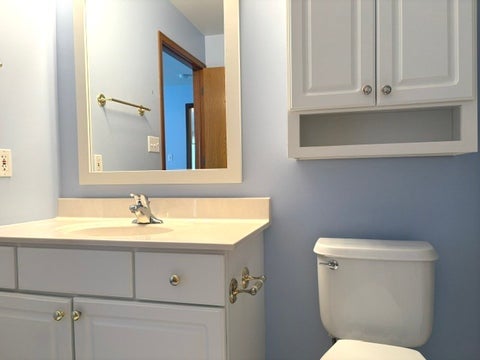 Tiny photo for 35 S Juniper Drive, North Aurora, IL 60542 (MLS # 12752357)