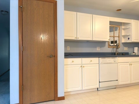 Tiny photo for 35 S Juniper Drive, North Aurora, IL 60542 (MLS # 12752357)