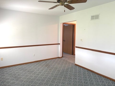 Tiny photo for 35 S Juniper Drive, North Aurora, IL 60542 (MLS # 12752357)