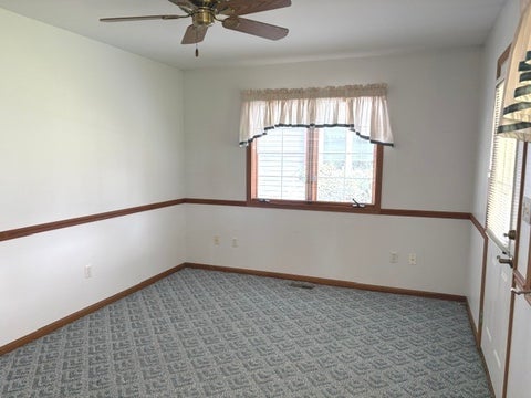Tiny photo for 35 S Juniper Drive, North Aurora, IL 60542 (MLS # 12752357)