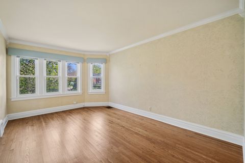 Tiny photo for 554 Brier Street, Kenilworth, IL 60043 (MLS # 12580869)