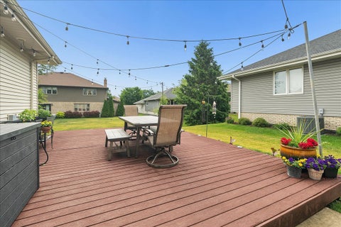 Tiny photo for 15601 Bramblewood Road, Oak Forest, IL 60452 (MLS # 12673812)