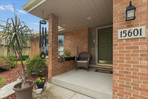 Tiny photo for 15601 Bramblewood Road, Oak Forest, IL 60452 (MLS # 12673812)