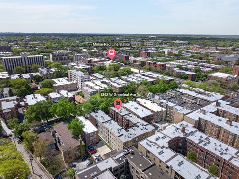 Tiny photo for 1342 W Greenleaf Avenue #1A, Chicago, IL 60626 (MLS # 12635727)