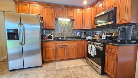 Tiny photo for 1339 Prince Drive, South Holland, IL 60473 (MLS # 12611519)