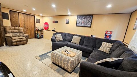 Tiny photo for 1339 Prince Drive, South Holland, IL 60473 (MLS # 12611519)