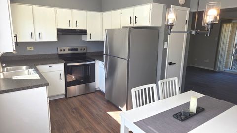 Tiny photo for 18318 Exchange Avenue #1B, Lansing, IL 60438 (MLS # 12492461)