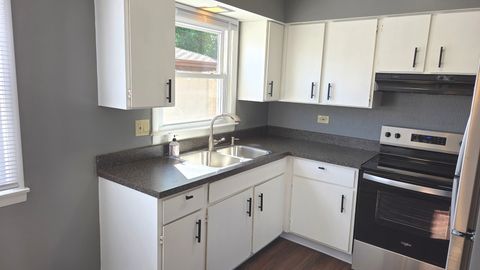 Tiny photo for 18318 Exchange Avenue #1B, Lansing, IL 60438 (MLS # 12492461)