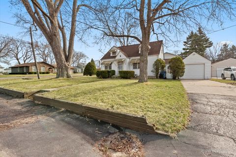 Tiny photo for 3 S South Elgin Boulevard, South Elgin, IL 60177 (MLS # 12599986)