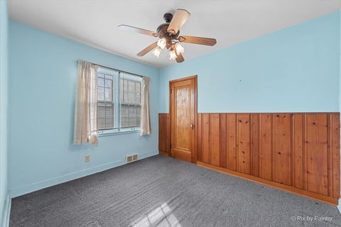 Tiny photo for 3 S South Elgin Boulevard, South Elgin, IL 60177 (MLS # 12599986)