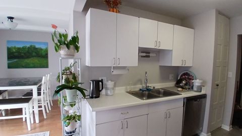 Tiny photo for 2 Villa Verde Drive #201, Buffalo Grove, IL 60089 (MLS # 12604085)