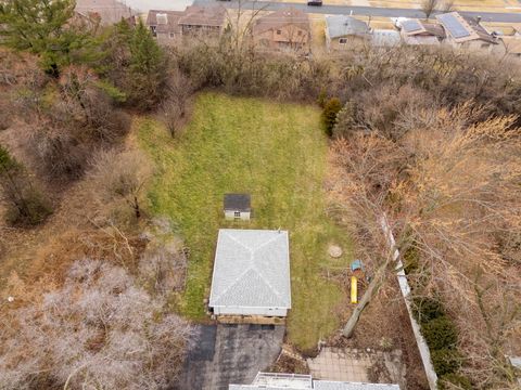 Tiny photo for 17956 Sacramento Avenue, Homewood, IL 60430 (MLS # 12627988)