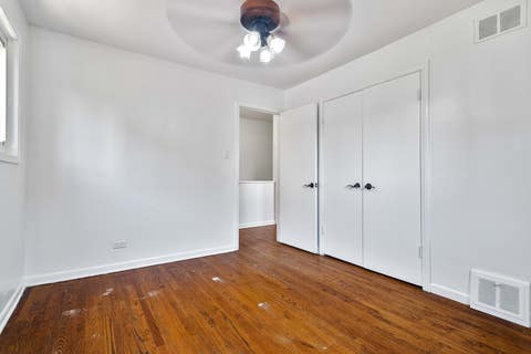 Tiny photo for 446 Oak Street, Des Plaines, IL 60016 (MLS # 12706264)