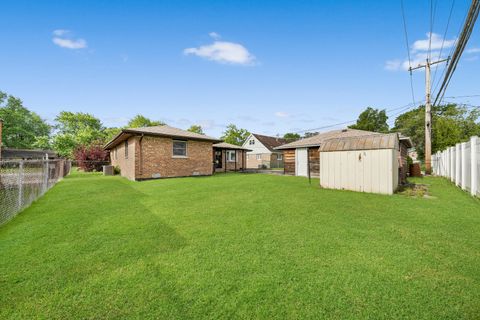Tiny photo for 7030 Saratoga Drive, Bridgeview, IL 60455 (MLS # 12644910)