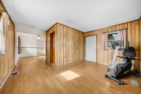 Tiny photo for 7030 Saratoga Drive, Bridgeview, IL 60455 (MLS # 12644910)