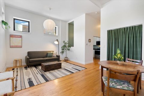 Tiny photo for 2001 W Ohio Street #1N, Chicago, IL 60612 (MLS # 12632243)