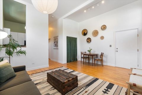 Tiny photo for 2001 W Ohio Street #1N, Chicago, IL 60612 (MLS # 12632243)