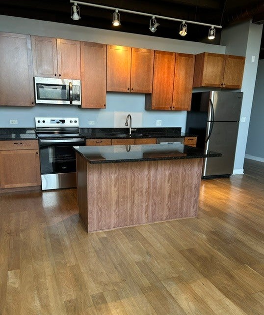 4131 W Belmont Avenue 413
