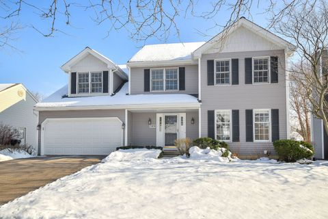 389 Colonial Circle Geneva IL 60134