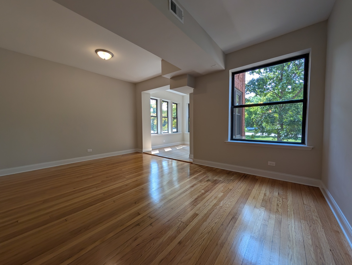 2323 N Kedzie Avenue 1