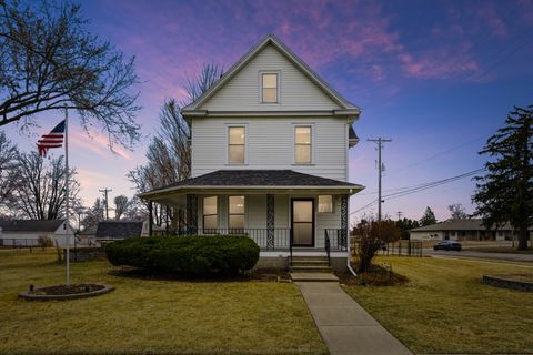 Tiny photo for 1221 6th Avenue, Dewitt, IA 52742 (MLS # 12589358)