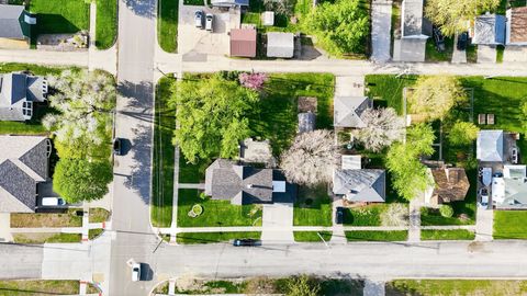 Tiny photo for 1221 6th Avenue, Dewitt, IA 52742 (MLS # 12589358)