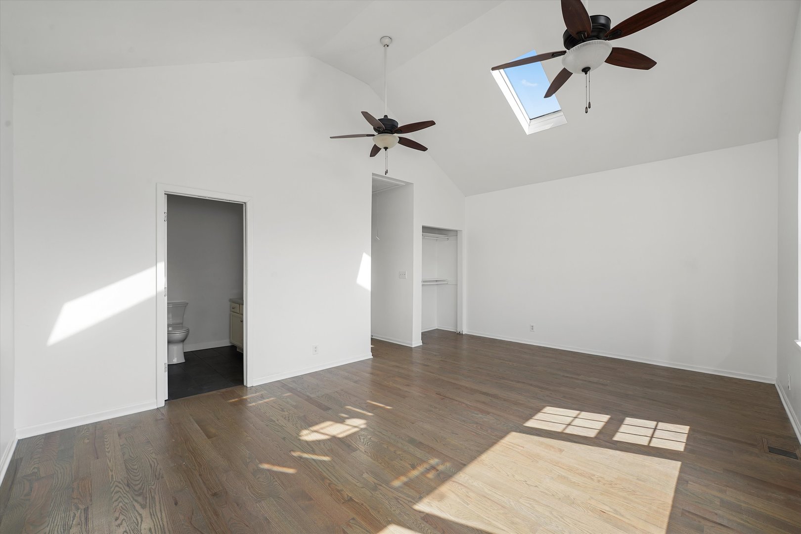 1156 W 19th Place 2