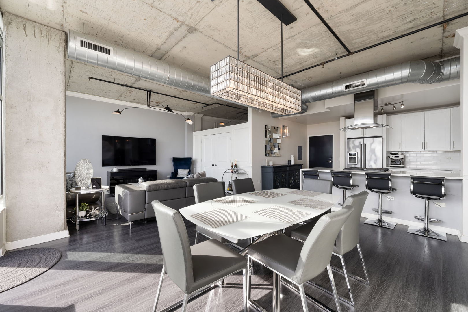 50 E 16th Street 1405