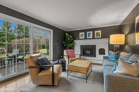 Tiny photo for 590 Red Barn Lane, Barrington, IL 60010 (MLS # 12618774)